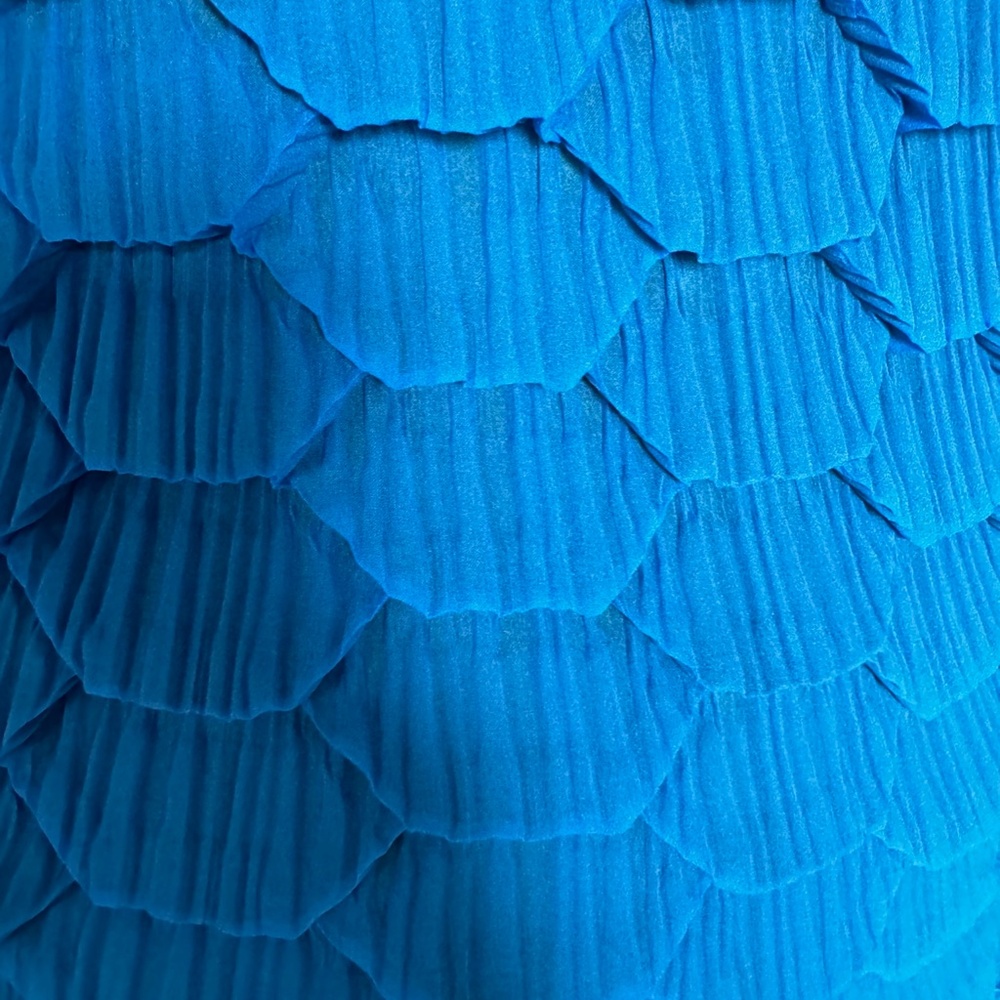 Reversible Blue Textured Top - Picture 5 of 6